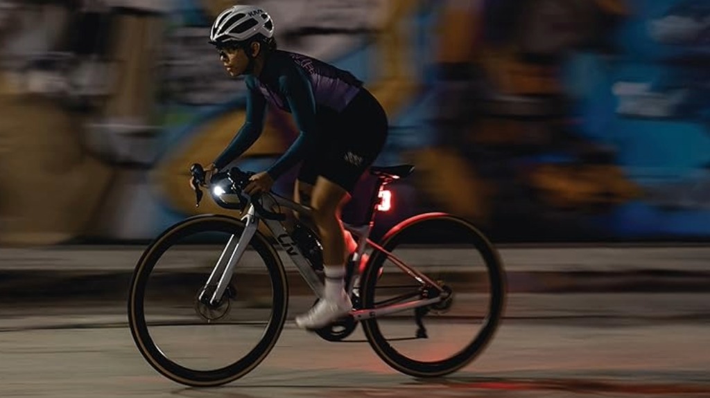 CATEYE AMPP Bike Light - Bright & Durable Bicycle Safety Headlight