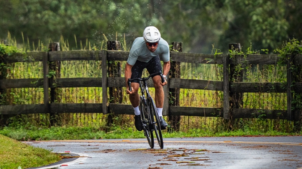 Garmin Edge 540 GPS Bike Computer - Compact GPS Cycling Computer - Rugged Dependable Navigation