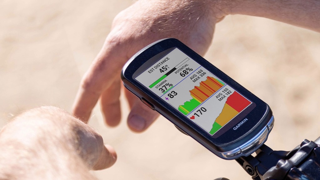 Garmin Edge® 1040 Solar Bike Computer - Advanced GPS Bike Computer - Great Insights