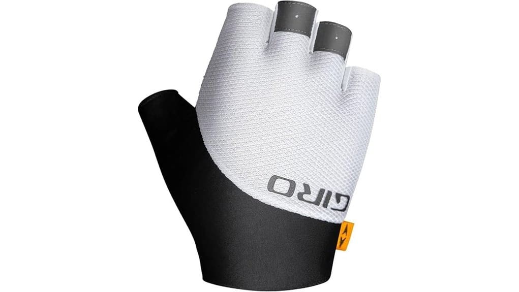 comfortable precise cycling gloves